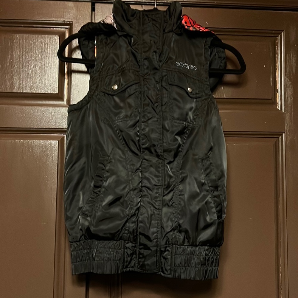 Woman’s vest